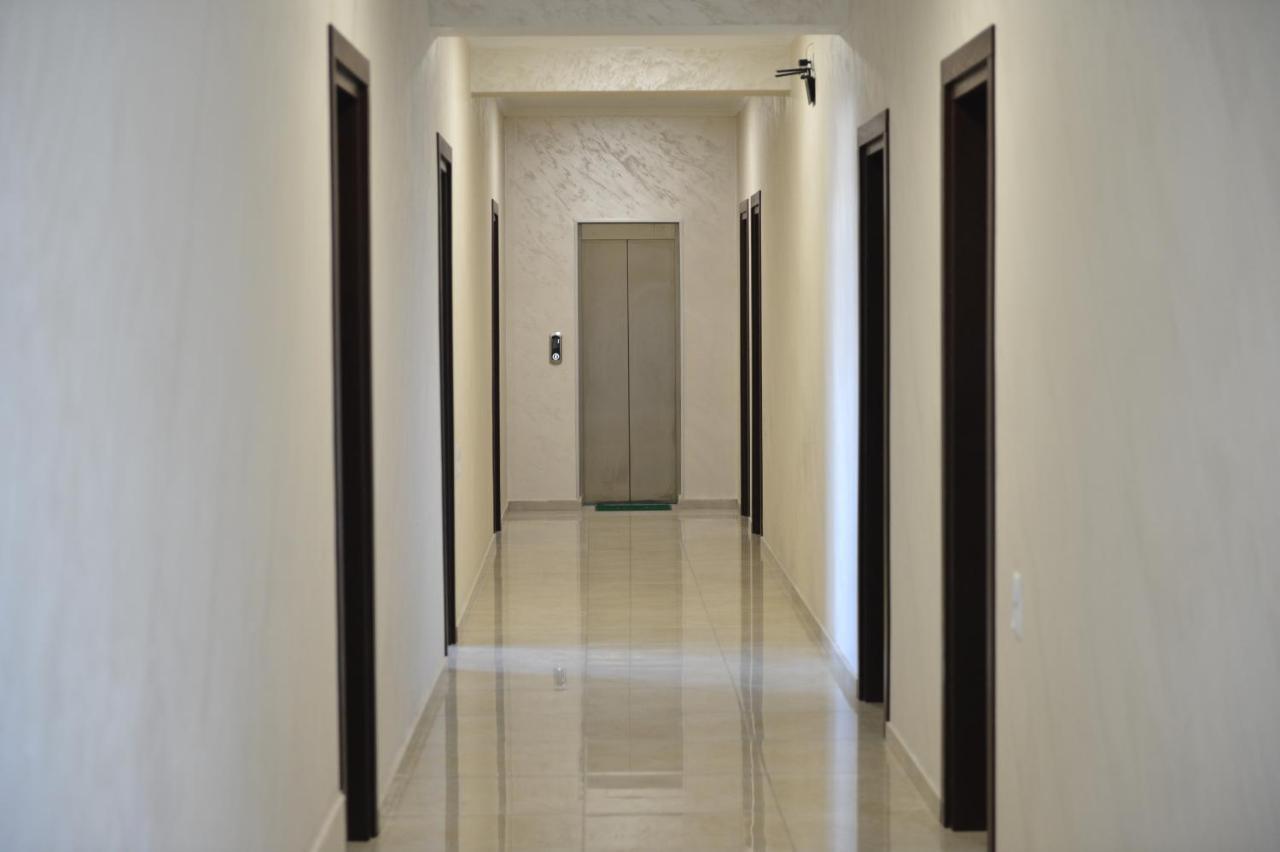 Green Hotel Μπατούμι Εξωτερικό φωτογραφία