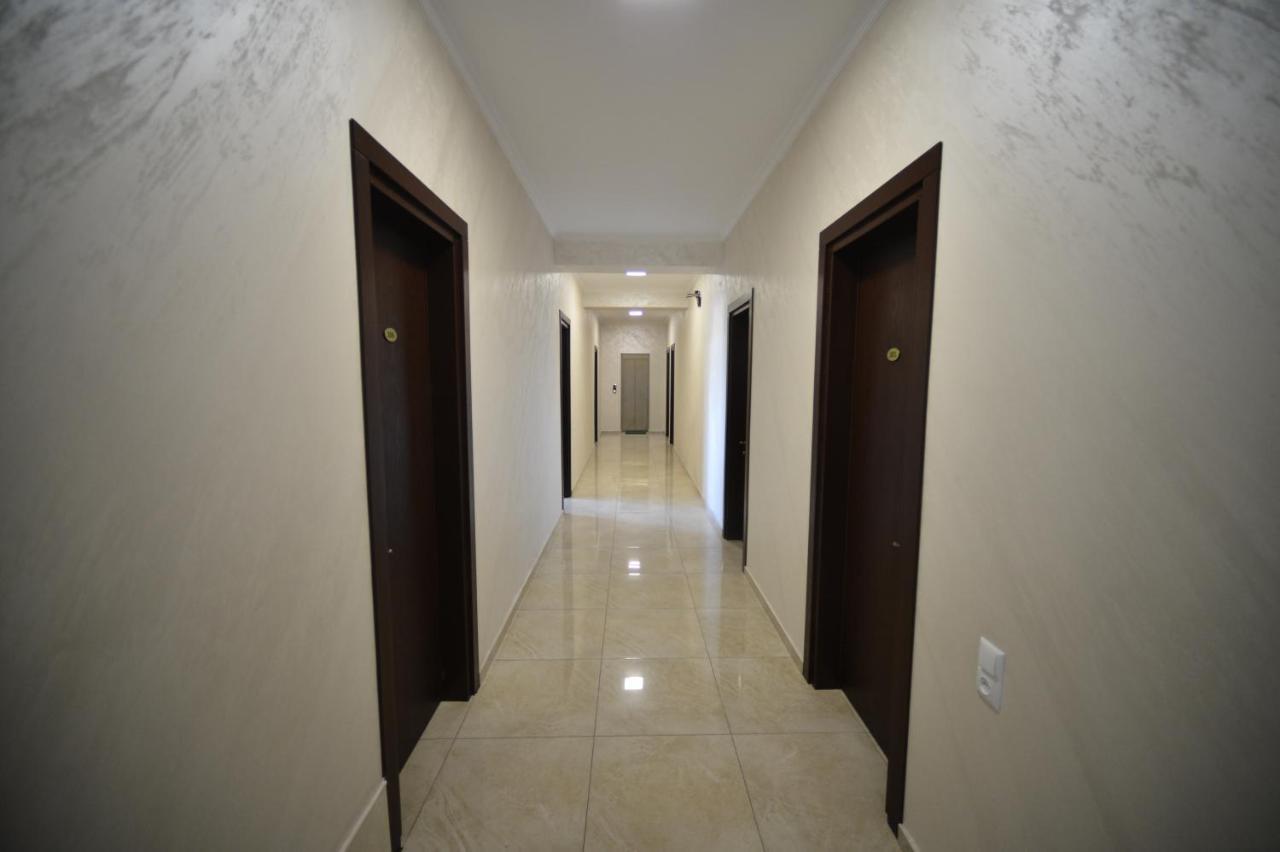Green Hotel Μπατούμι Εξωτερικό φωτογραφία